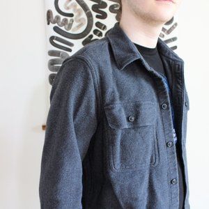 Everlane Dark Grey Flannel overshirt